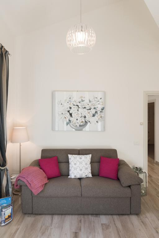 Roommo Santa Maria Novella Флоренция Екстериор снимка